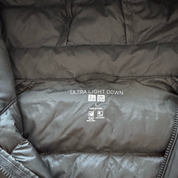 Uniqlo Women's Ultra Light Down Jacket - Picture 3 of 3
